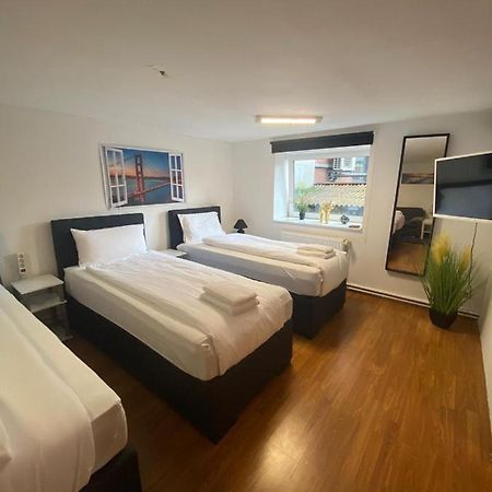 City Apartments Direkt Am Hauptbahnhof - Perfekt Fuer Pendler Und Monteure Ноймюнстер Экстерьер фото