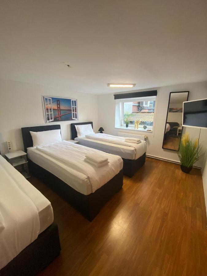 City Apartments Direkt Am Hauptbahnhof - Perfekt Fuer Pendler Und Monteure Ноймюнстер Экстерьер фото