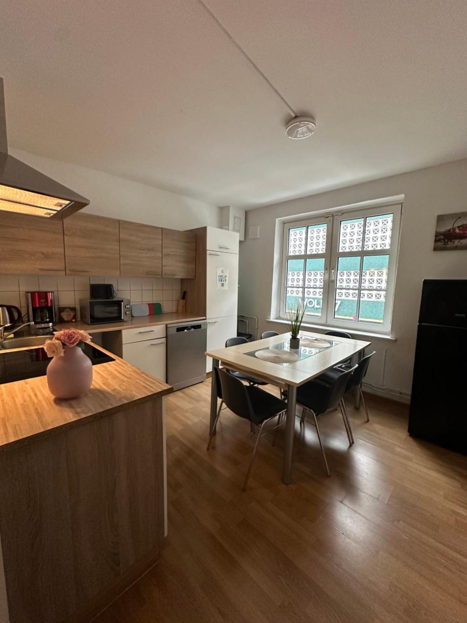 City Apartments Direkt Am Hauptbahnhof - Perfekt Fuer Pendler Und Monteure Ноймюнстер Экстерьер фото