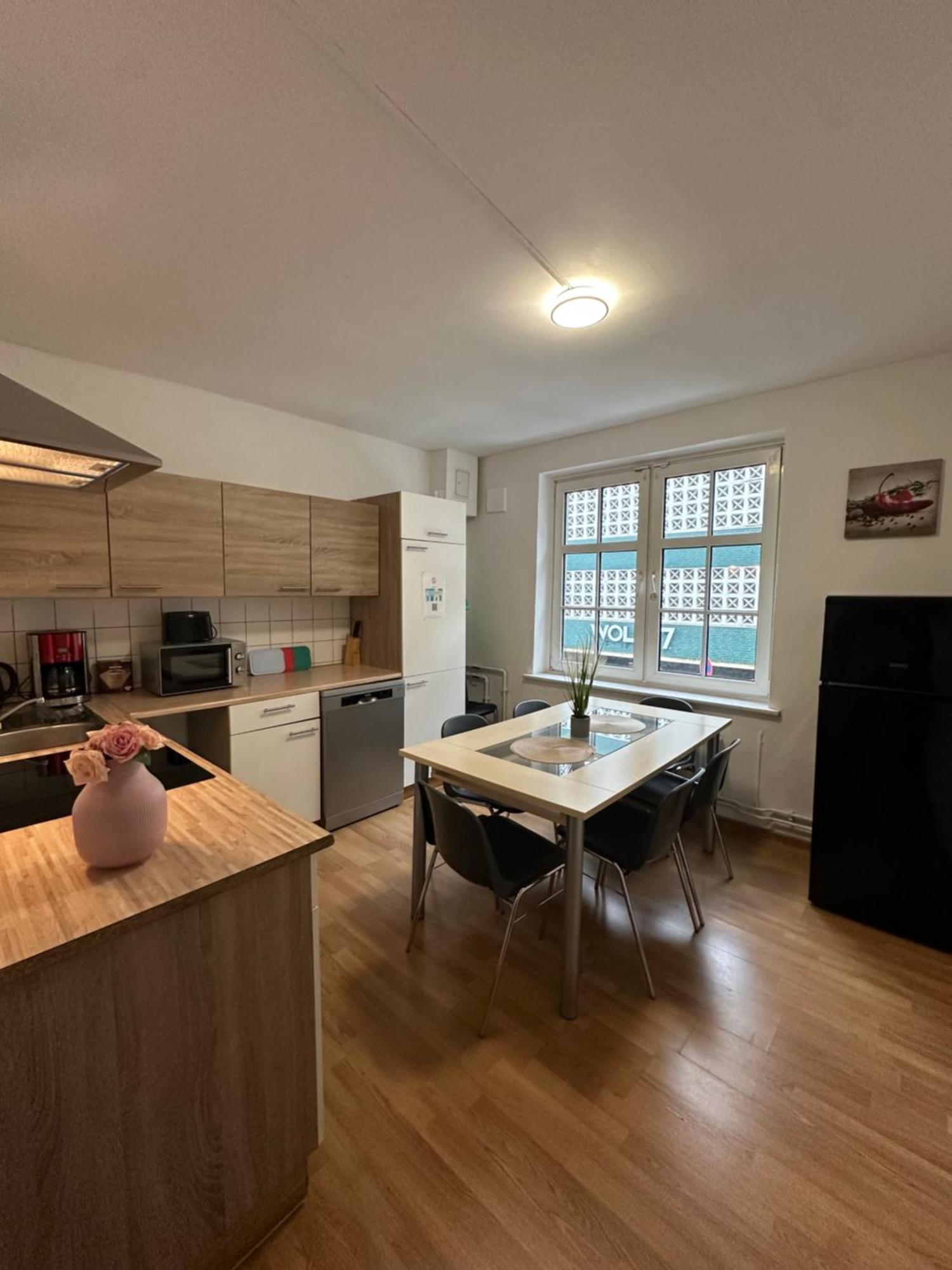 City Apartments Direkt Am Hauptbahnhof - Perfekt Fuer Pendler Und Monteure Ноймюнстер Экстерьер фото